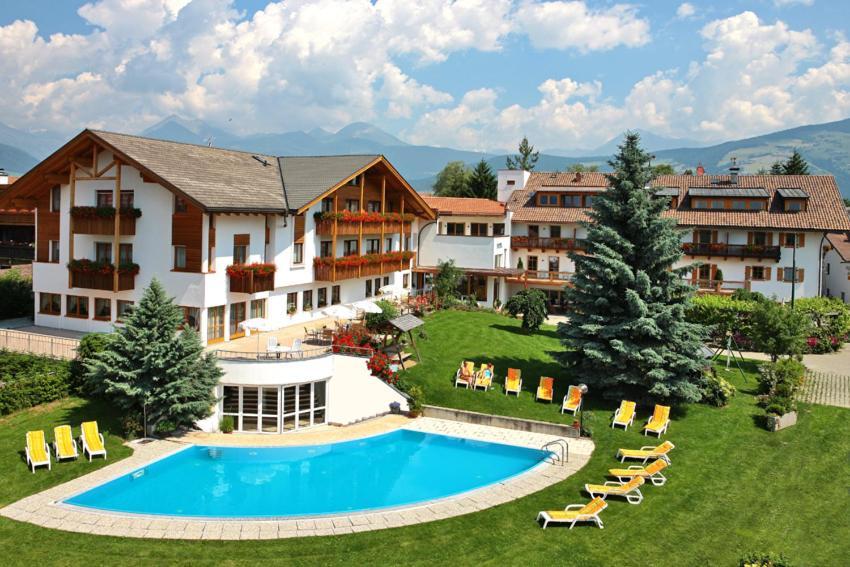 Hotel Langhof Natz-Schabs Buitenkant foto